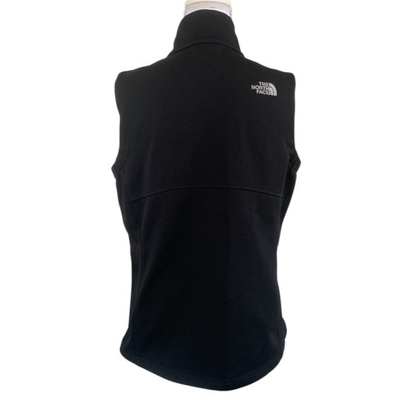 The North Face Black Soft Shell Vest Full Zip Outdoor Layering Size Medium - Picture 4 of 5